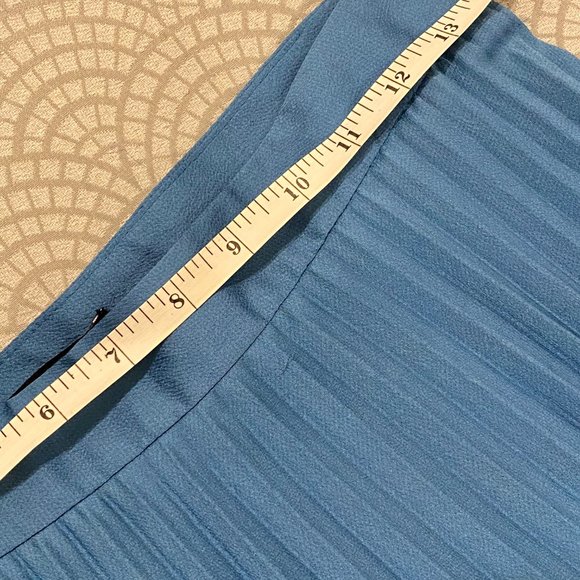 Zara pleated asymmetric skirt size M - Picture 5 of 6